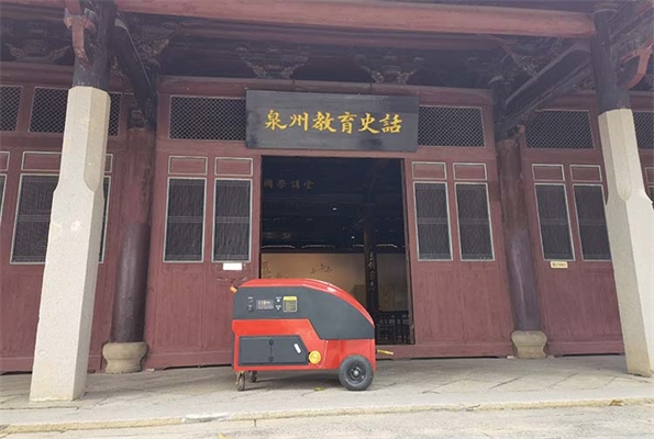 電動(dòng)高壓細(xì)水霧走進(jìn)泉州府文廟！